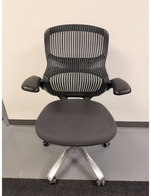 Knoll - Generation Task Chair