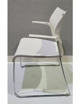 Global U - Guest Chair