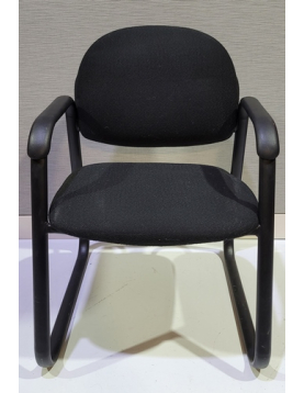  Global U - Guest Chair 